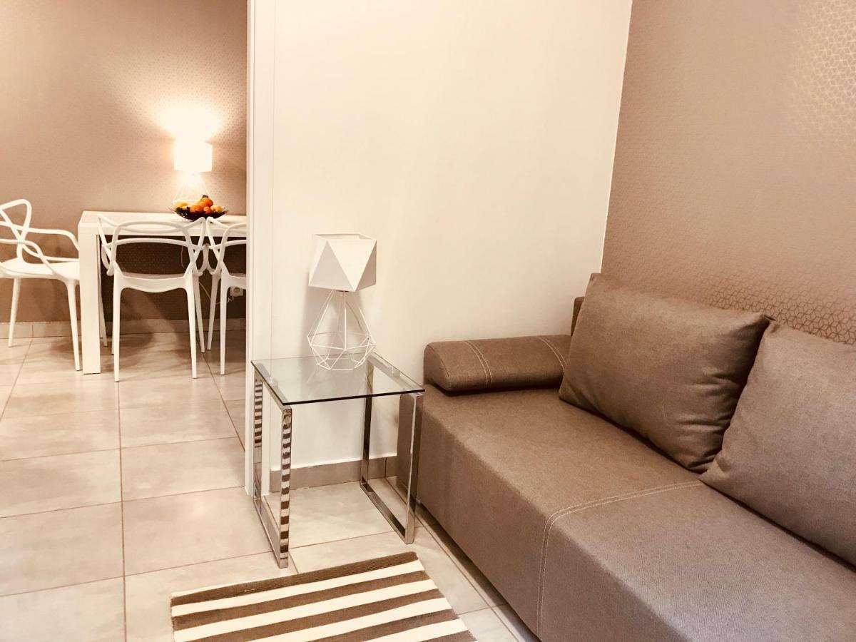 Apartamenty Aleksandry Apartament Przy Parku ชวีโนวิชแจ ภายนอก รูปภาพ